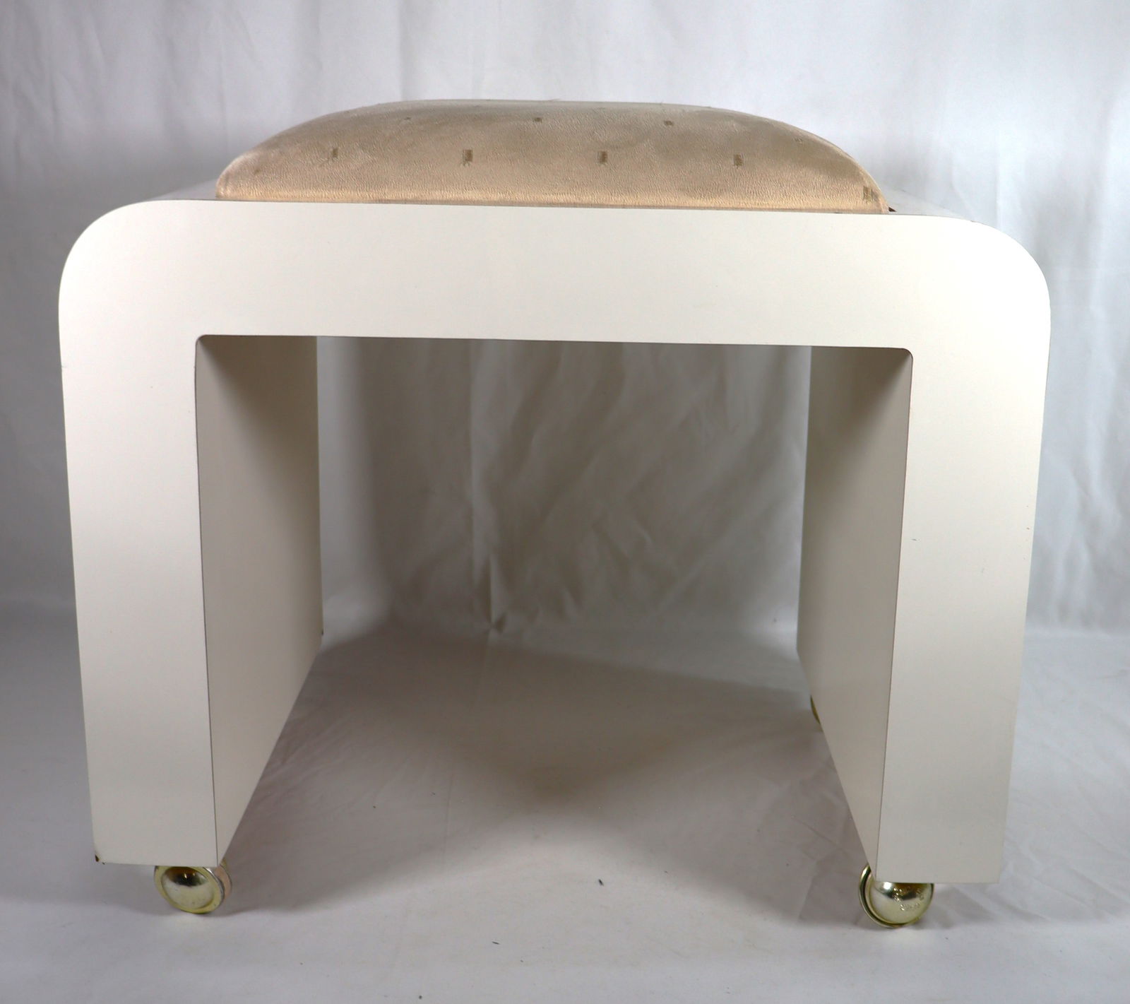 Vintage vanity stool on wheels (1 of 8)