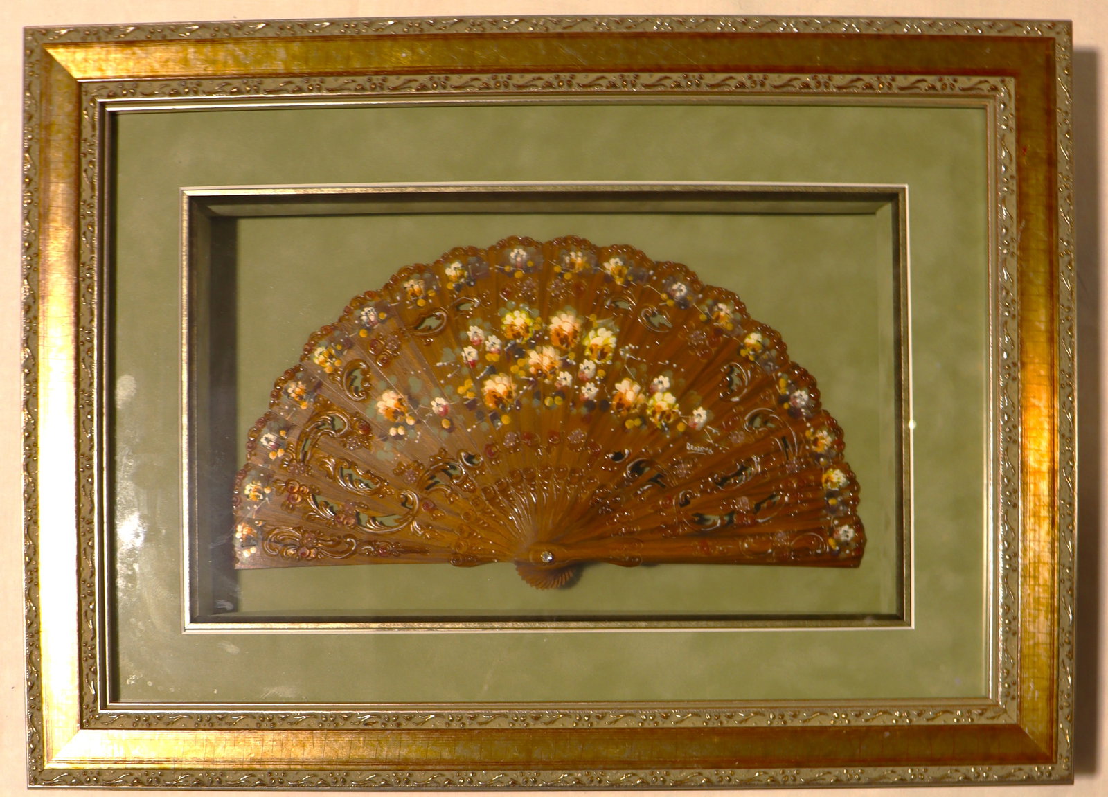 Framed wooden Hand fan signed: Framed wooden Hand fan signed, possibly Spanish abanic
