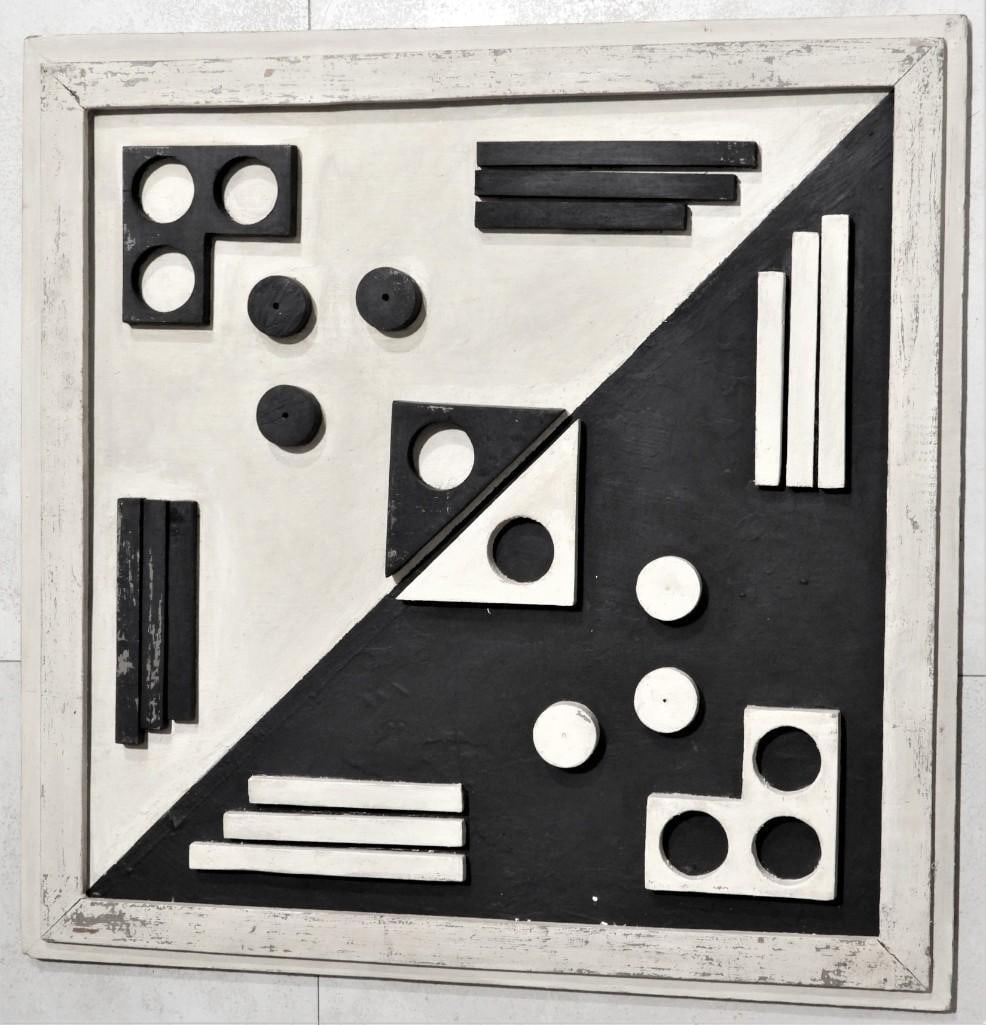 Wood Sculpture Painting, by Lolo Soldevilla with COA: Wood Sculpture Painting, by Lolo Soldevilla Lolo Soldevilla, with COA. Title untitled, Medium: wood sculpture depicts a series of Geometric shapes in contrasting white and black tones. Cuban