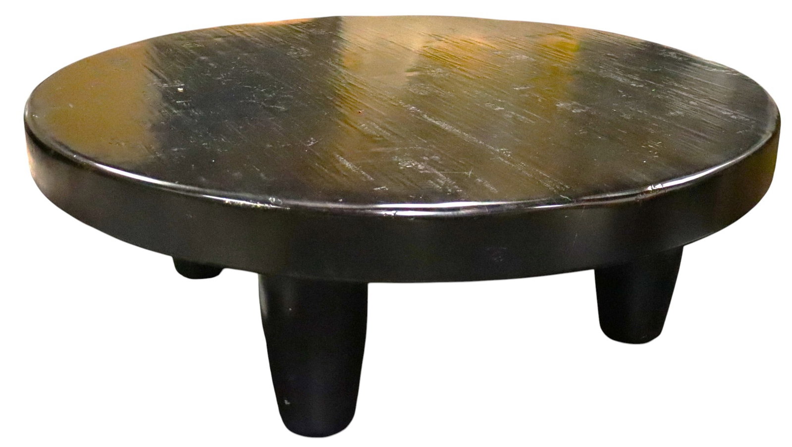 Large Coffee table which features a solid wood top - 7