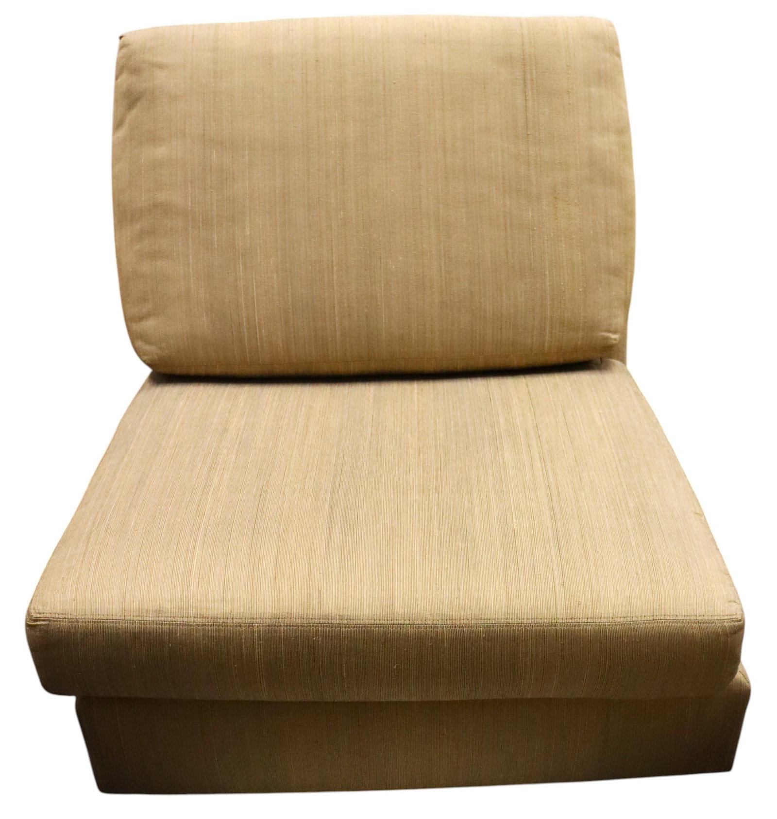 Swivel Chair by Royal custom designs: Swivel Chair by Royal custom designs DIMENSIONS: Height: 34 inch / 86,5 cm Length: 34 inch / 86,5