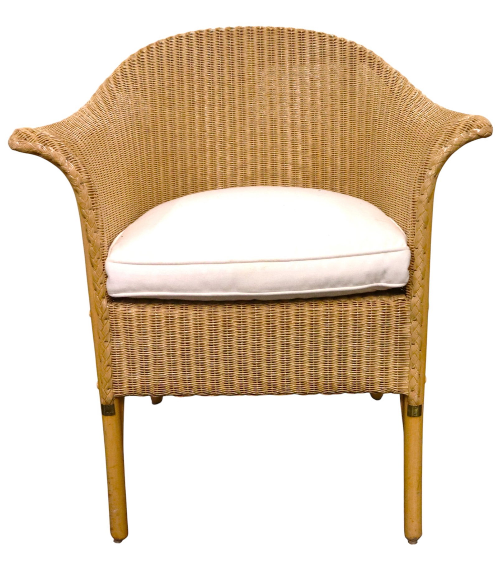 Vintage Universal Loom Dining Armchair: Vintage Universal Loom Dining Armchair DIMENSIONS: Height: 31.50 inch / 80 cm Length: 26.50 inch / 67,5