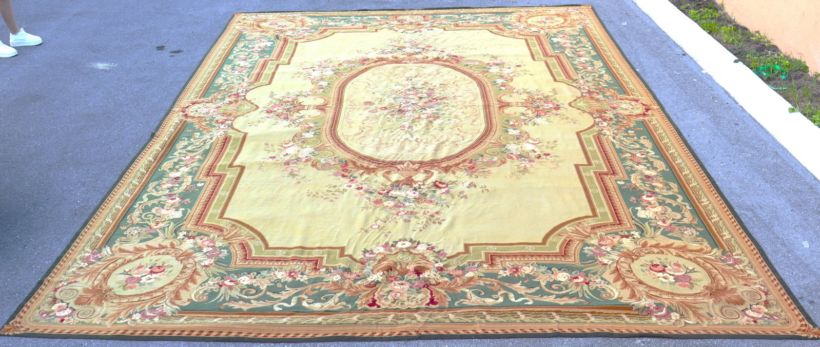 French Aubusson style area rug - 3