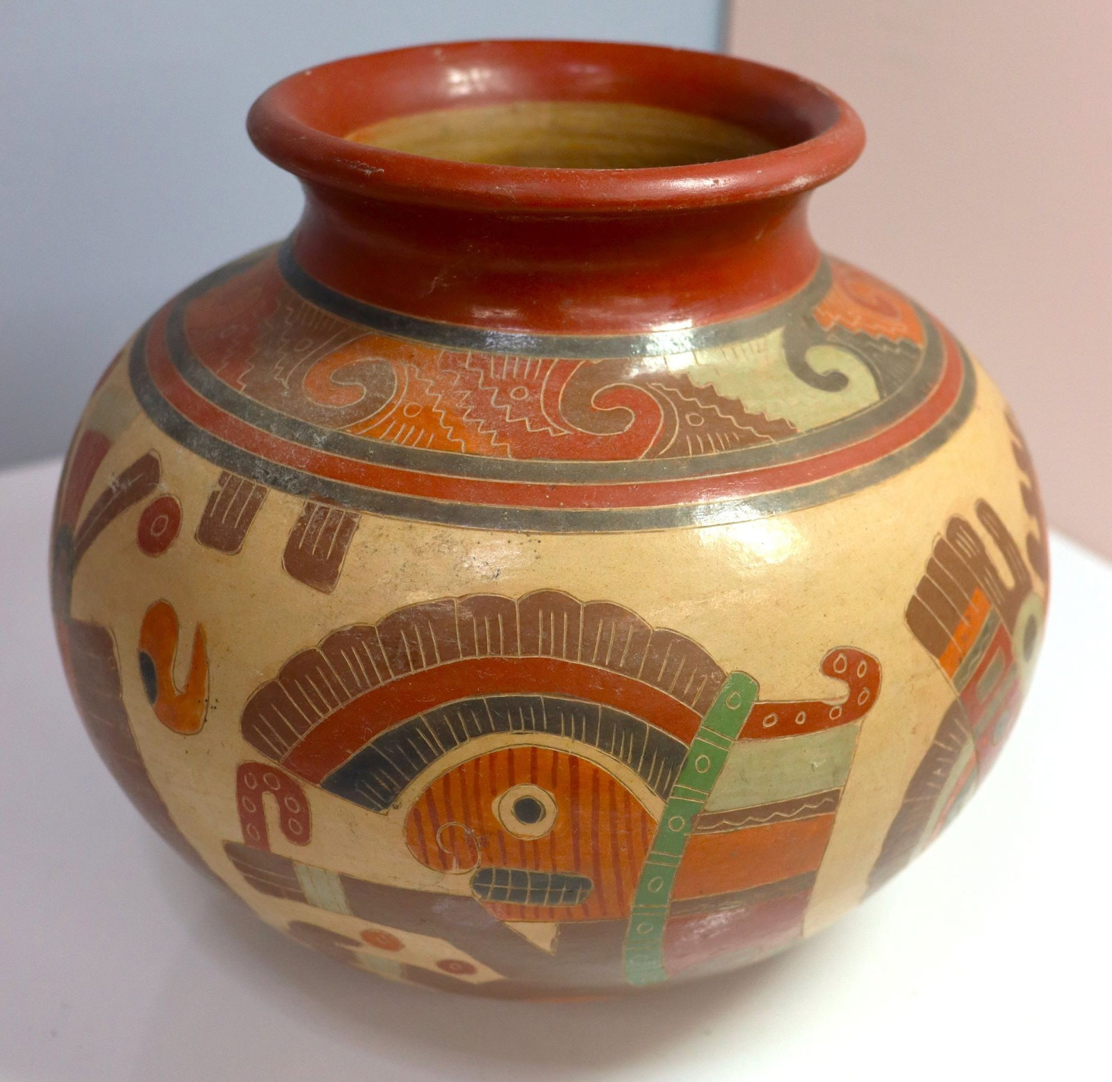 Rogério Gutiérrez Hand-Painted Nicaraguan Pottery (1 of 7)