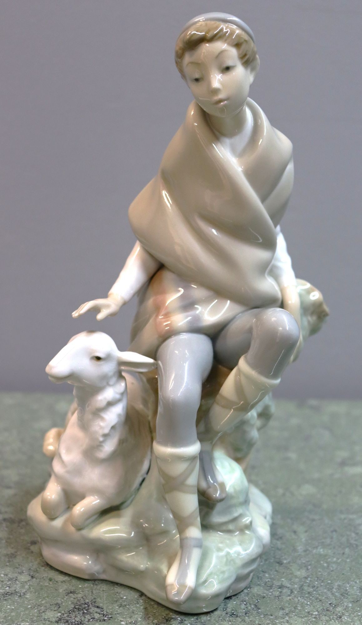 Lladro "Shepherd with Lamb" Glazed Porcelain Figu (1 of 8)