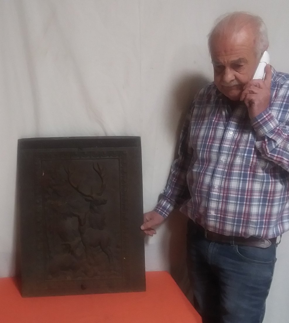 Cast Iron Fireback with Elk: Cast Iron Fireback with Elk