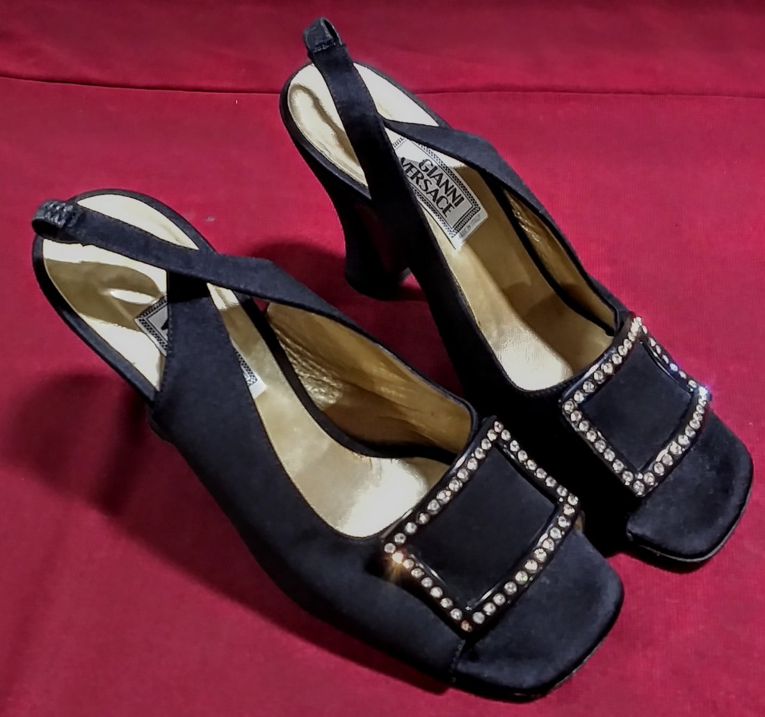 Gianni Versace heels size 36: Gianni Versace heels size 36