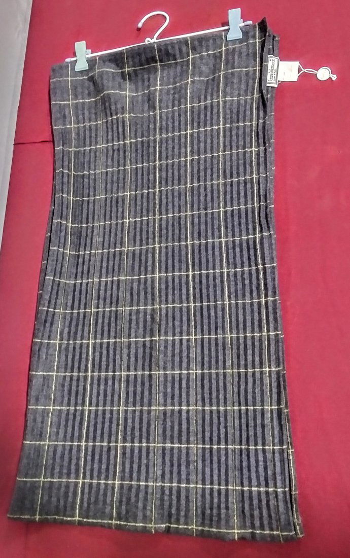 Versace scarf new with tags: Versace scarf new with tags