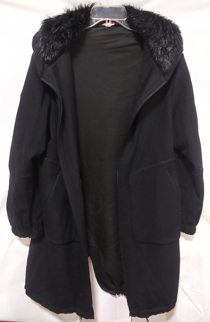 Prada black fur trim color winter coat size small: Prada black fur trim color winter coat size small