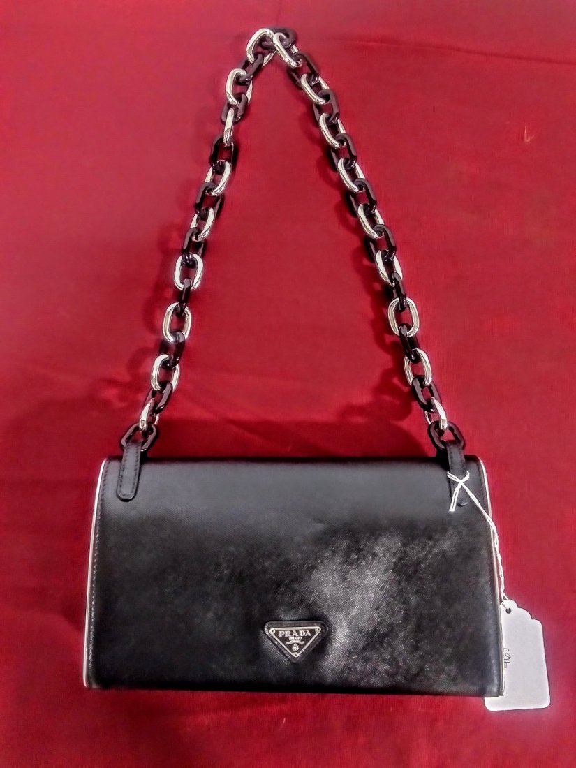 Prada leather handbag black and silver chain strap NEW: Prada leather handbag black and silver chain strap NEW