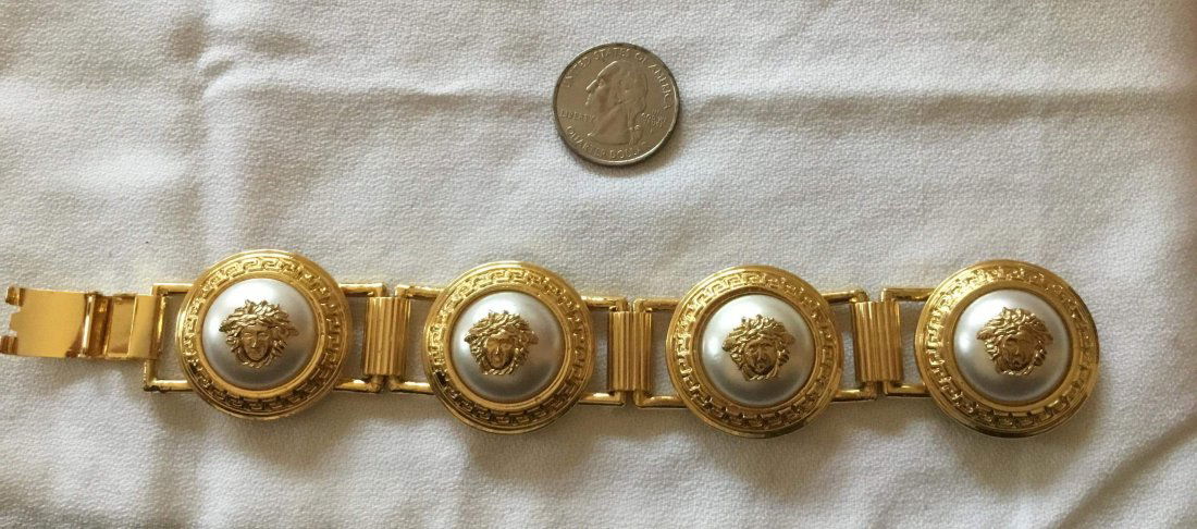 Gianni Versace Gold tone Pearl colored Bracelet: Gianni Versace Gold tone Pearl colored Bracelet