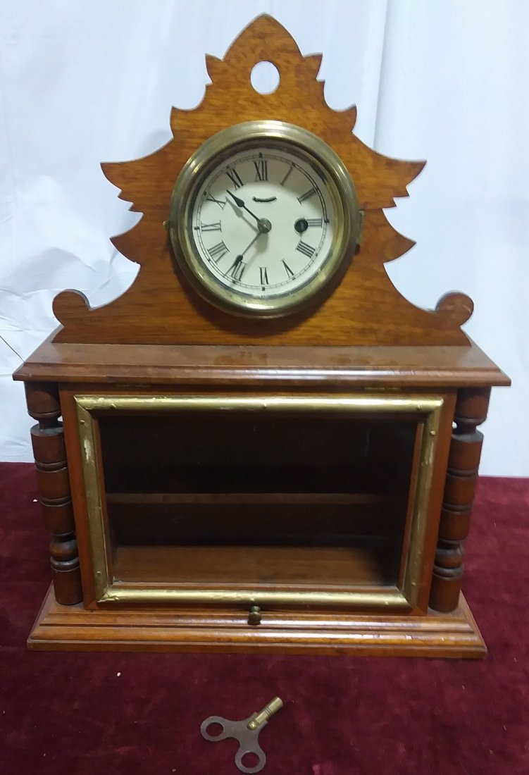 Perfume holder clock all original (1 of 4)