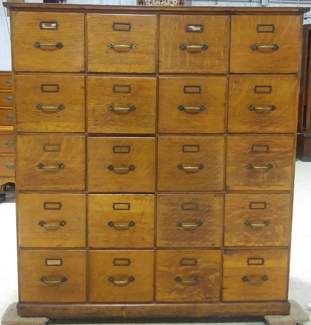 20 drawer oak filing cabinet C 1900 (1 of 3)