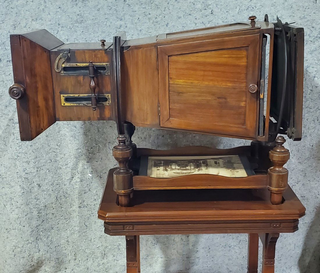 Rare Megalethoscope by Charles Ponti with 14 Viewers (1 of 10)