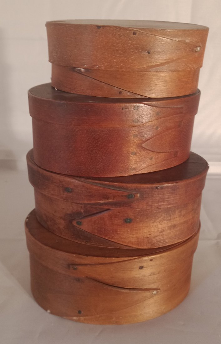 4 small oval lidded Shaker boxes (1 of 5)