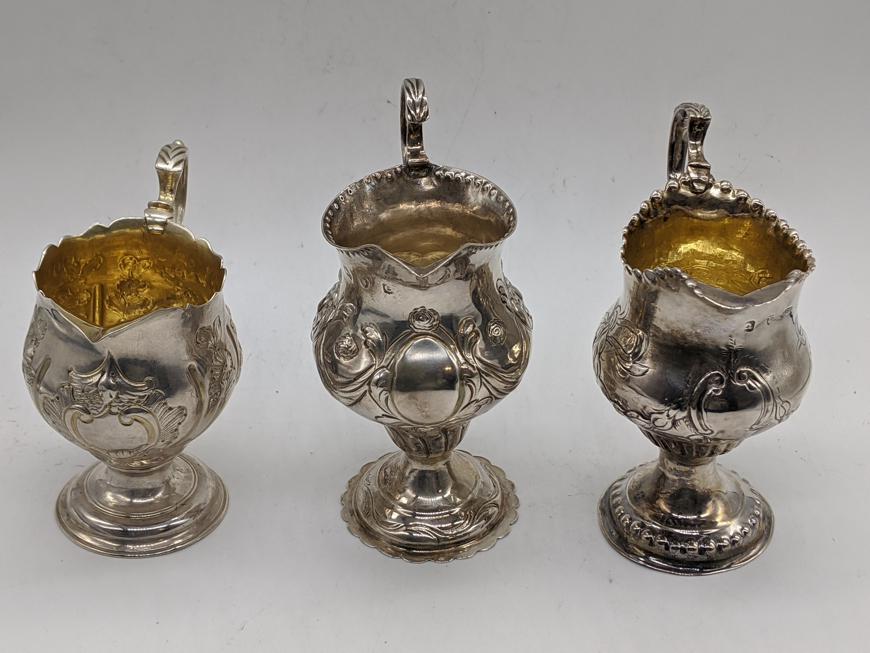A collection of 3 George III silver cream jugs, London: A collection of 3 George III silver cream jugs, London hallmarks, 2 monogrammed, total weight 405g
