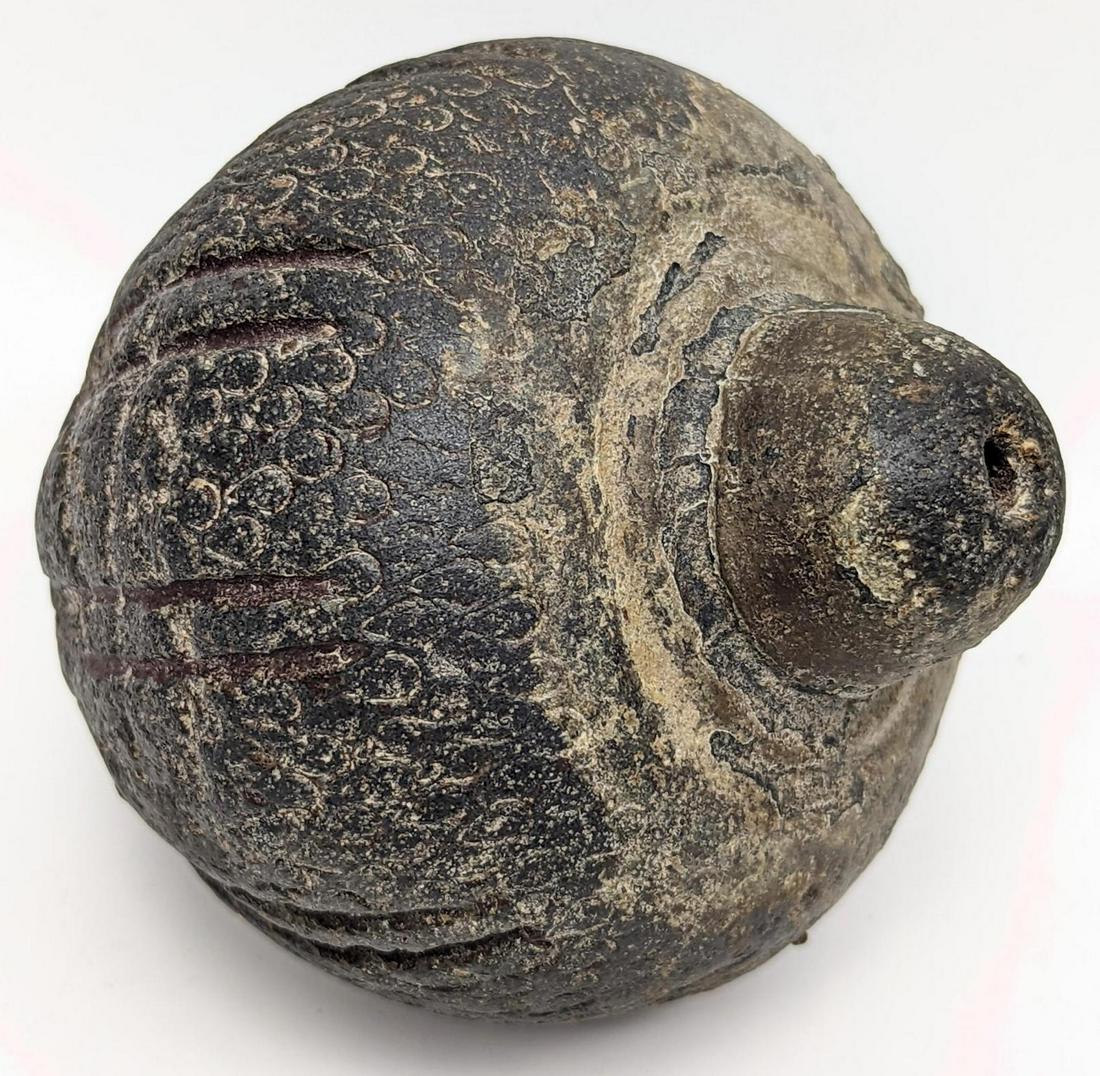 A rare 13-14th century Egyptian Ayyubid/ Mamluk clay conical flask, possibly used as hand grenade (: A rare 13-14th century Egyptian Ayyubid/ Mamluk clay conical flask, possibly used as hand grenade ( to be filled with flammable liquids and used in battle), L.12cm