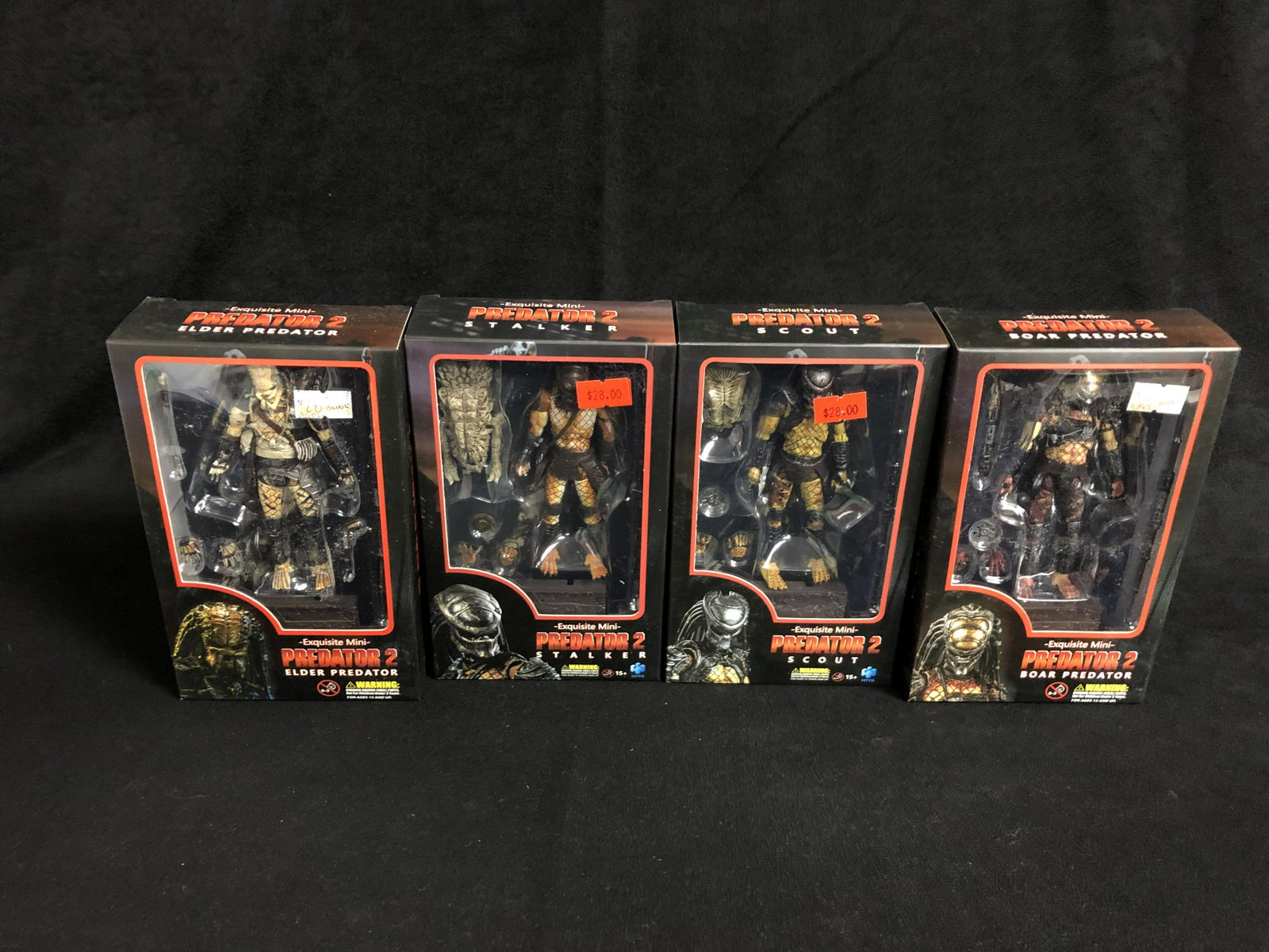 PREDATOR 2 VINYL FIGURES LOT: PREDATOR 2 VINYL FIGURES LOT