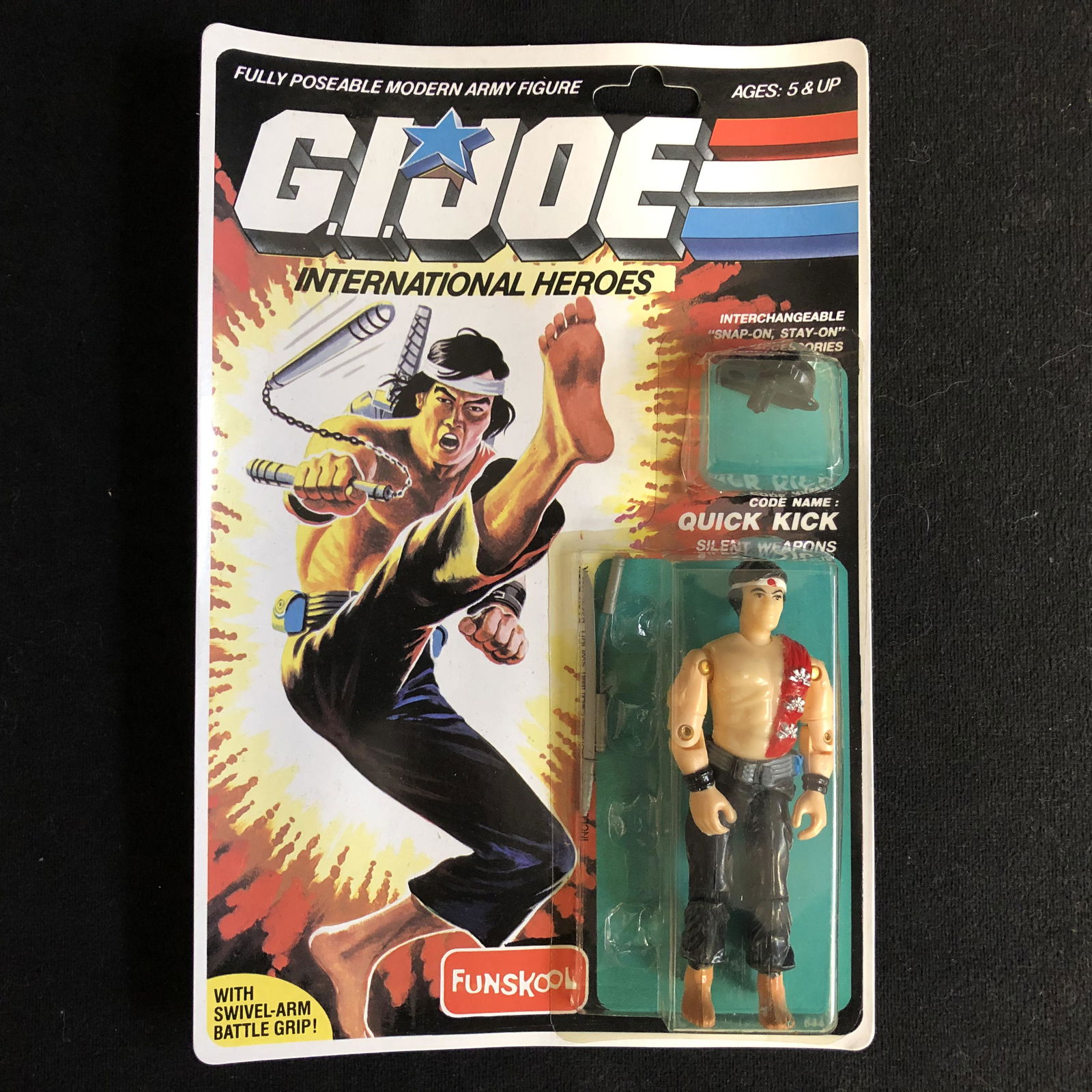 FUNSKOOL RUSSIAN CARD BACK GI JOE ACTION FIGURE QUICK (1 of 2)