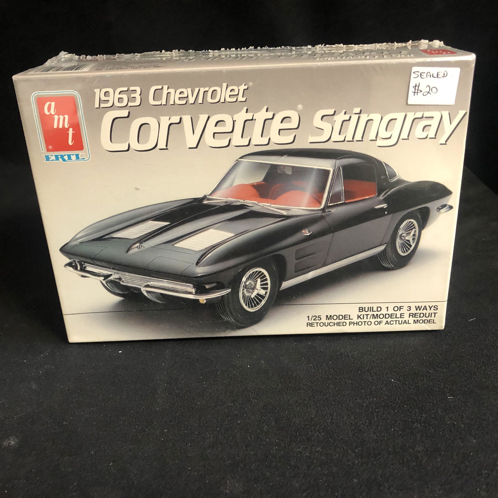 SEALED AMT 63 CORVETTE STINGRAY MODEL KIT (1 of 1)