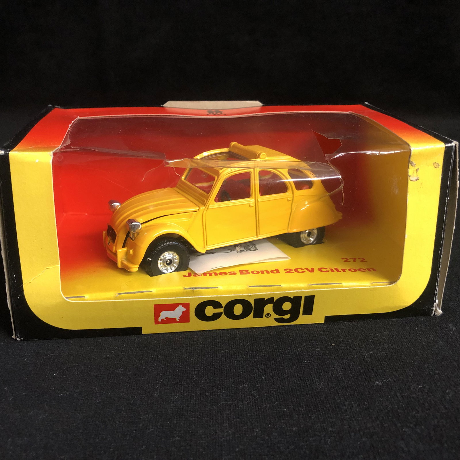CORGI #272 JAMES BOND 2CV CITROEN: CORGI #272 JAMES BOND 2CV CITROEN