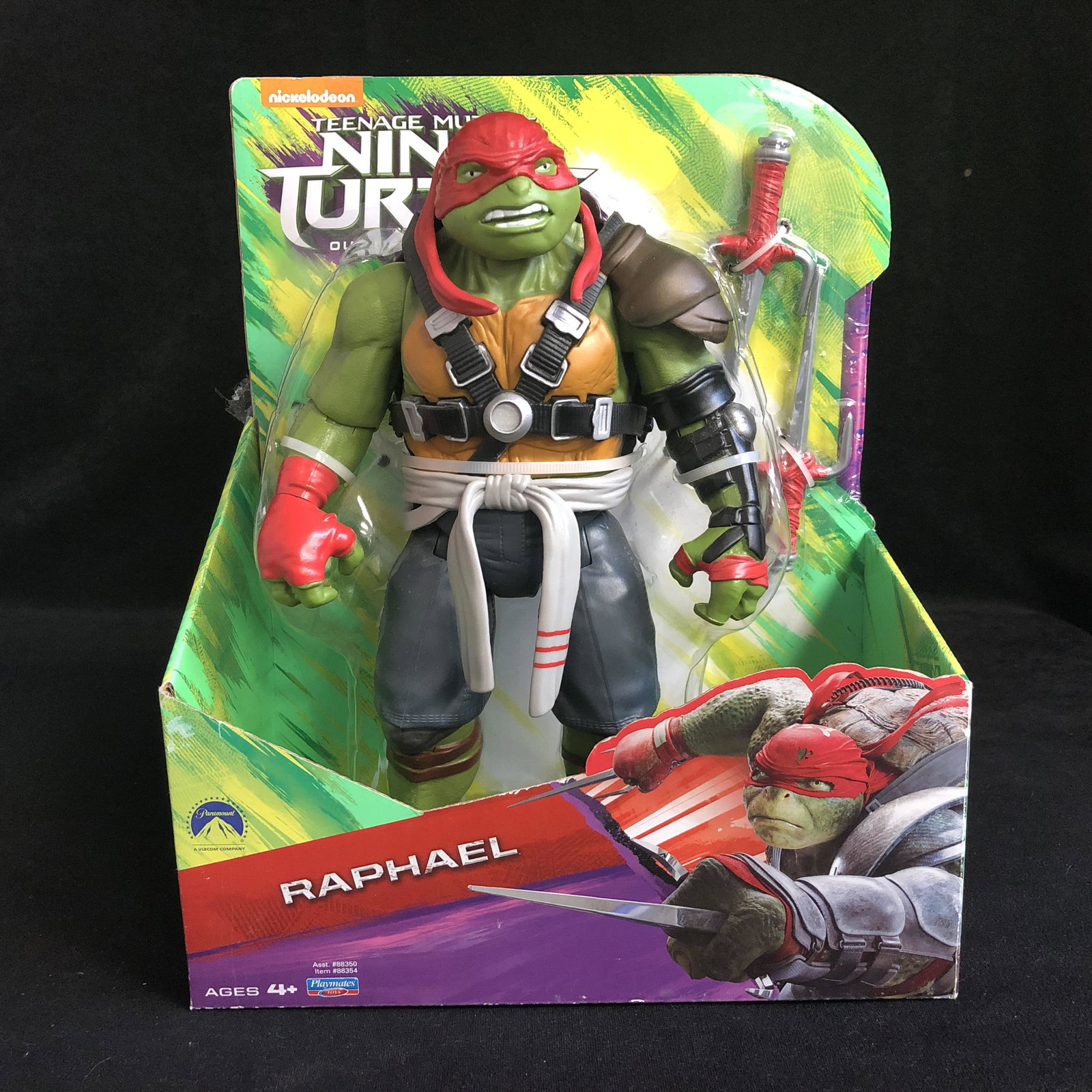 Teenage Mutant Ninja Turtles Out of the Shadows Raphael: Teenage Mutant Ninja Turtles Out of the Shadows Raphael Action Figure [11")