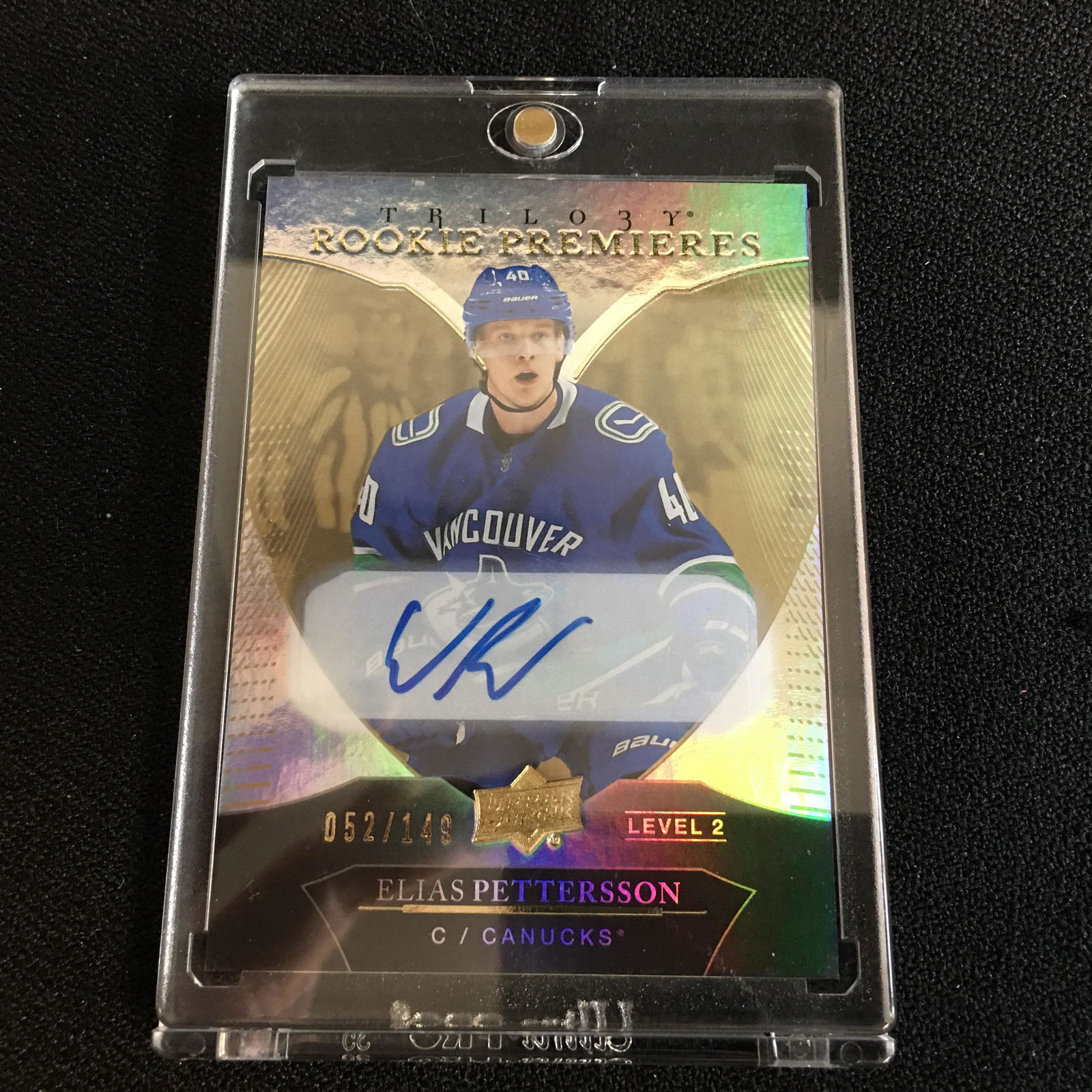 2018-19 UPPER DECK TRILOGY HOCKEY #110 ELIAS PETTERSSON (1 of 2)