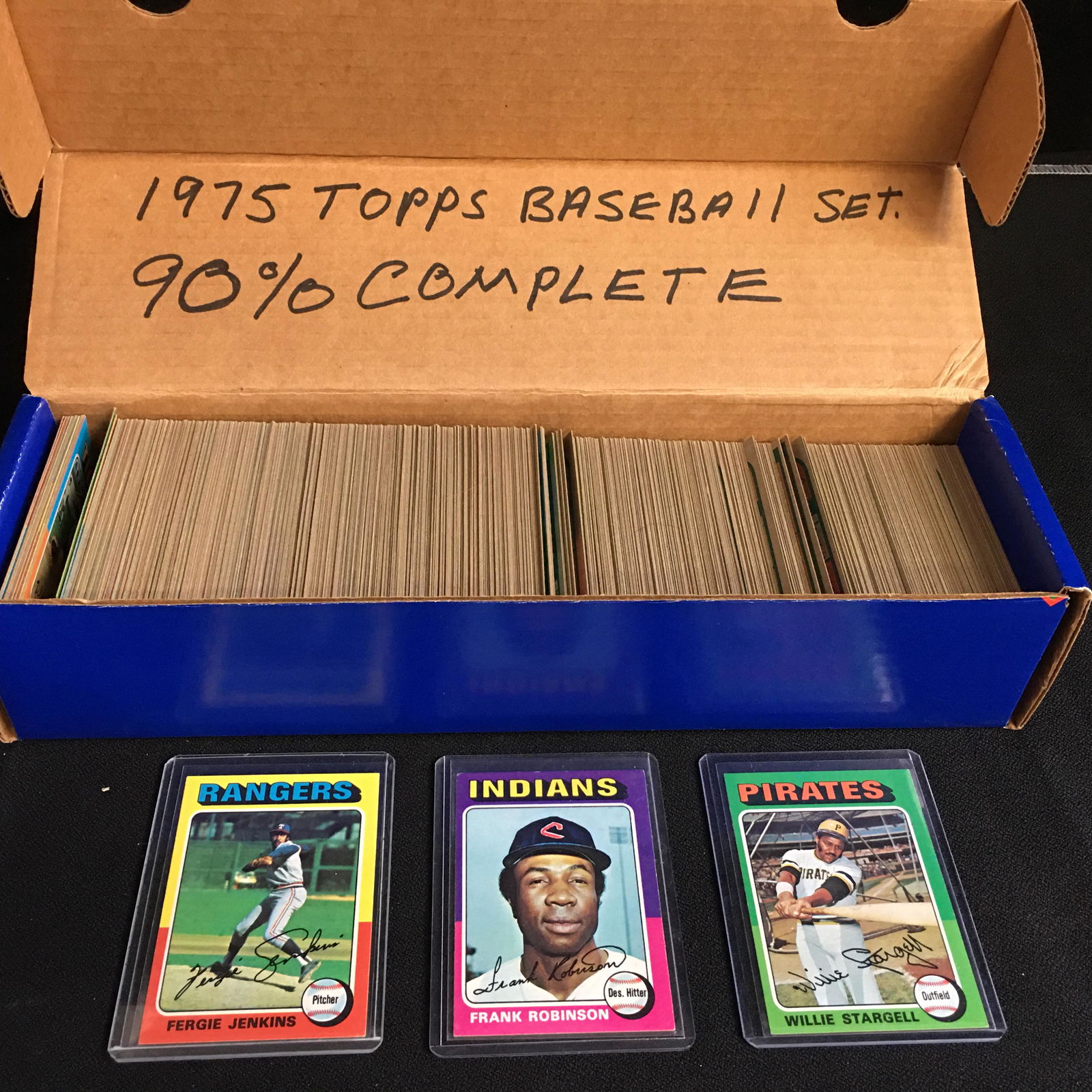 1975 TOPPS BASEBALL CARD SET (90% COMPLETE) (1 of 1)