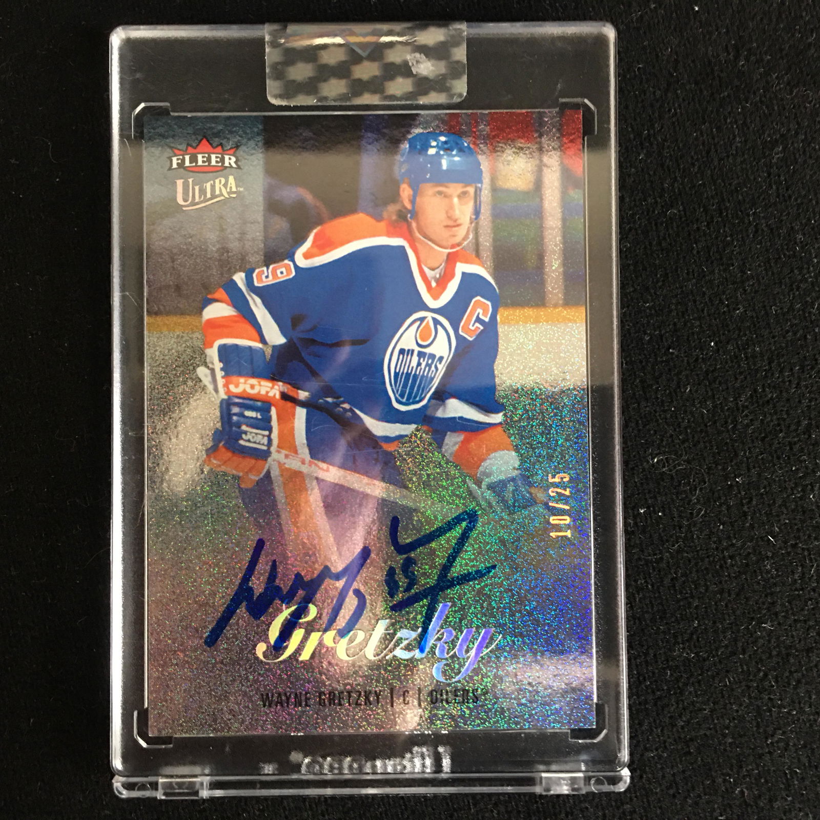 2019-20 UPPER DECK FLEER ULTRA WAYNE GRETZKY SIGNED (1 of 2)