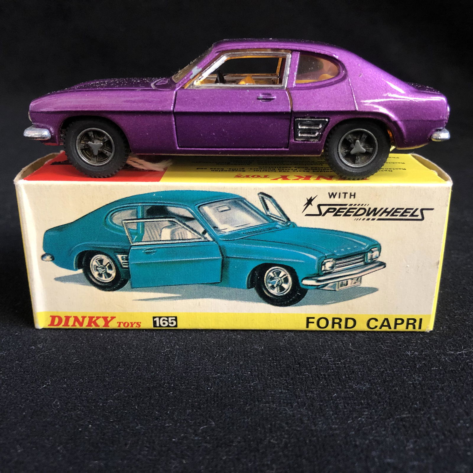 DINKY TOYS #165 FORD CAPRI (1 of 1)