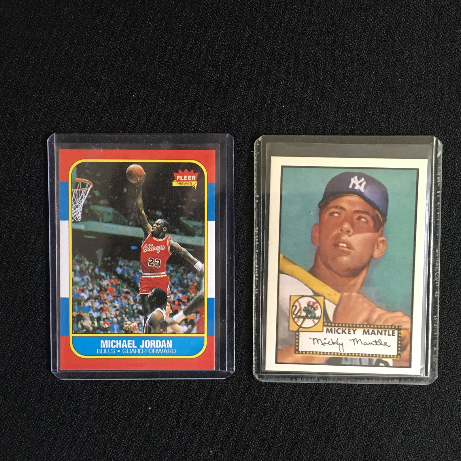 REPRINT SPORT CARD LOT (MICHAEL JORDAN/ MICKEY MANTLE): REPRINT SPORT CARD LOT (MICHAEL JORDAN/ MICKEY MANTLE)