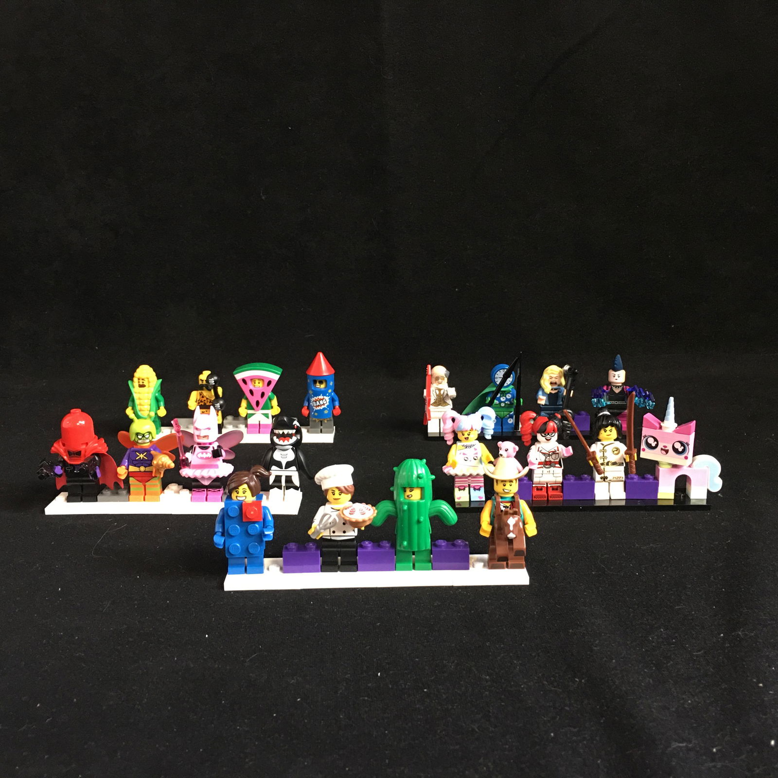 LEGO MINIFIGURES LOT: LEGO MINIFIGURES LOT