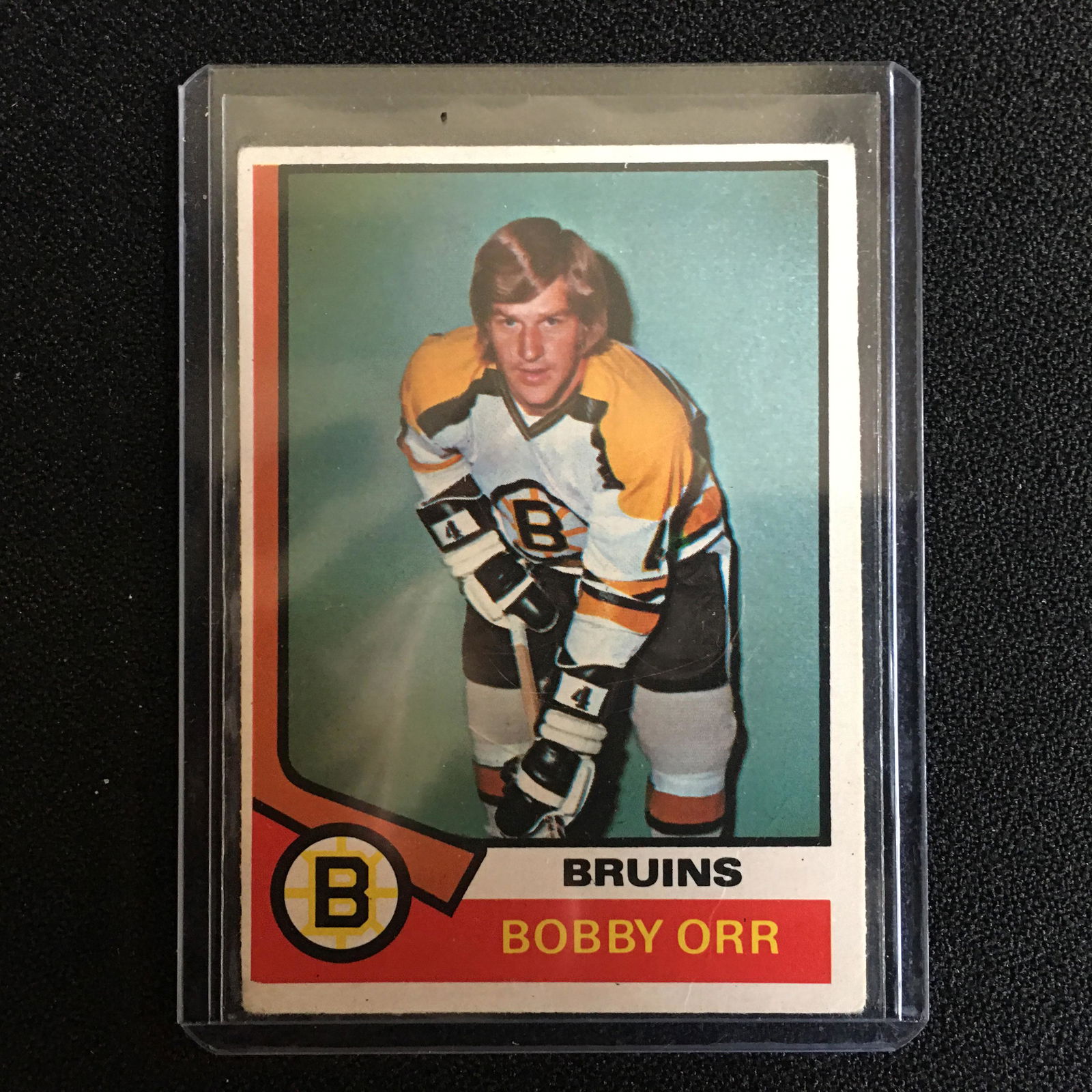 1974 O-PEE-CHEE #100 Bobby Orr (1 of 2)