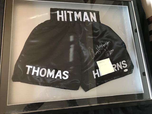 THOMAS HITMAN HEARNS SIGNED CUSTOM FRAMED BOXING TRUNKS (1 of 2)