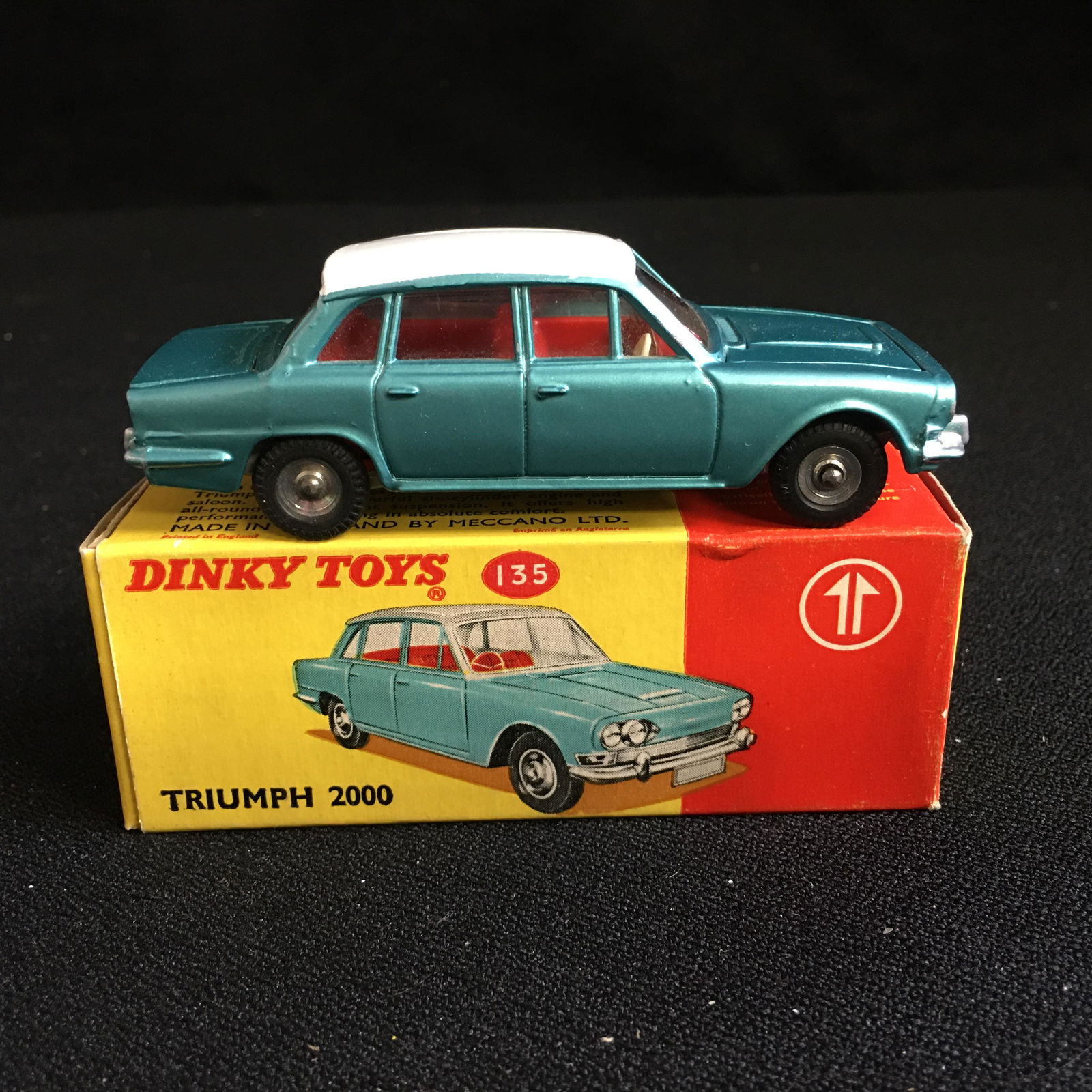 VINTAGE MINT IN BOX DINKY TOYS (1 of 3)