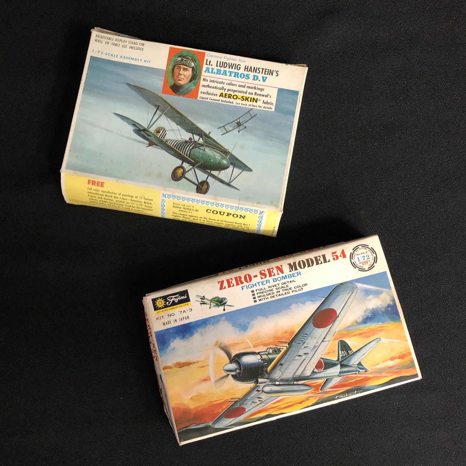 1:72 SCALE UNASSEMBLED MODEL KIT LOT (1 of 2)