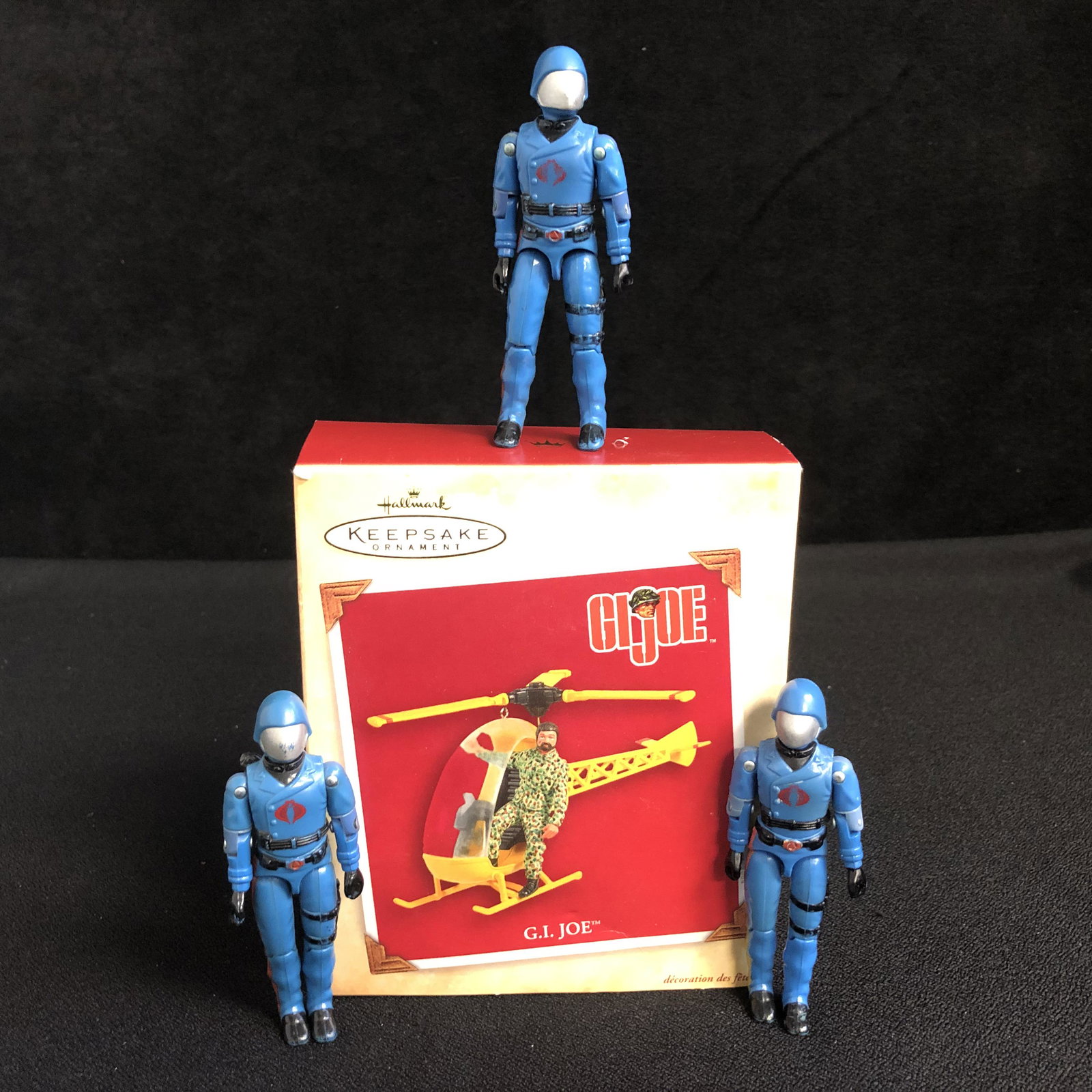 1980'S GI JOE COBRA COMMANDER WITH GI JOE XMAS ORNAMENT: 1980'S GI JOE COBRA COMMANDER WITH GI JOE XMAS ORNAMENT