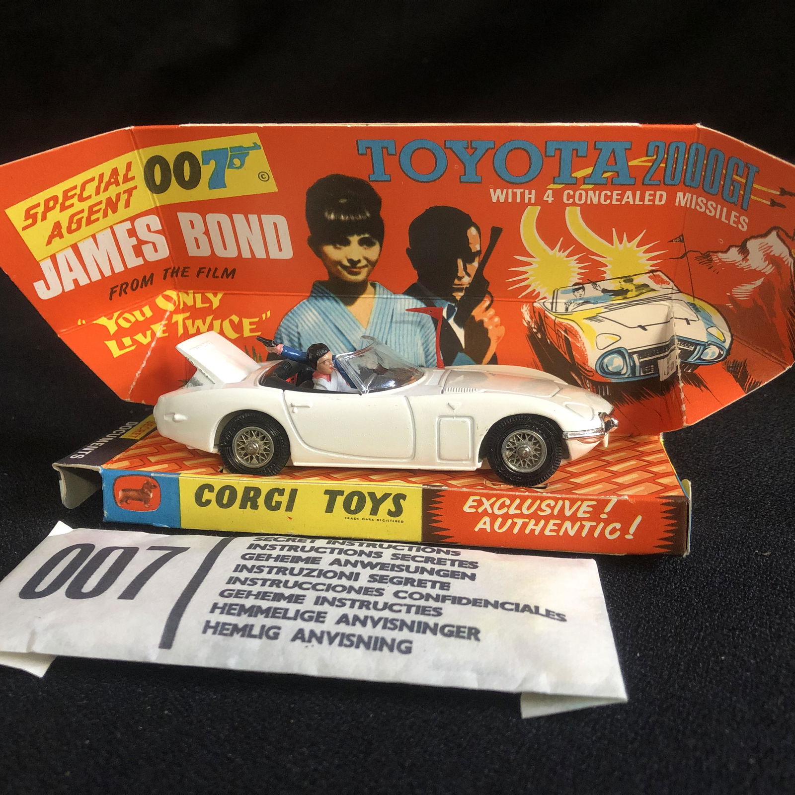 EXTREMELY RARE MINT IN ORIGINAL BOX JAMES BOND 007 (1 of 6)