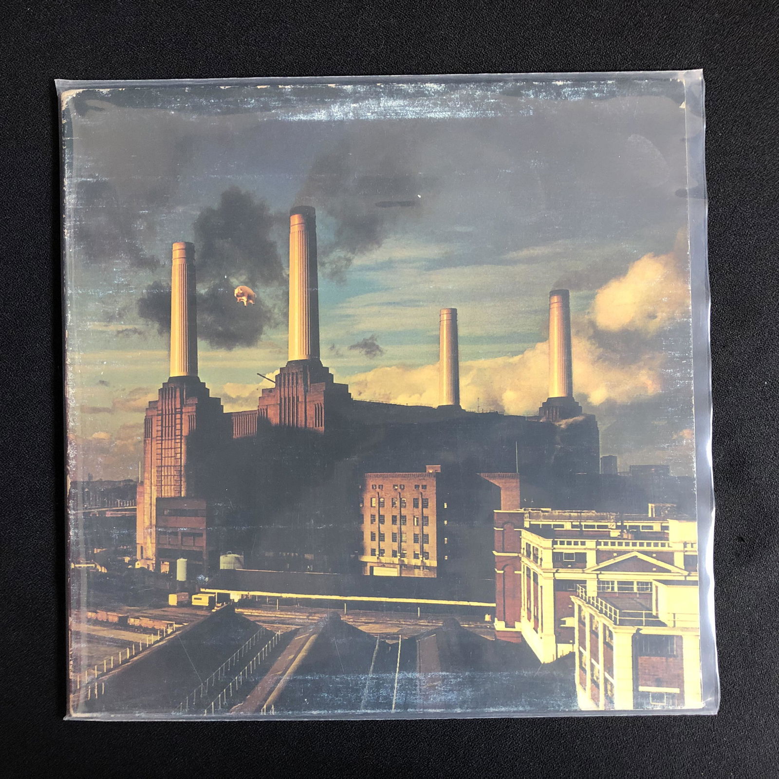 PINK FLOYD "ANIMALS" LP (1 of 2)