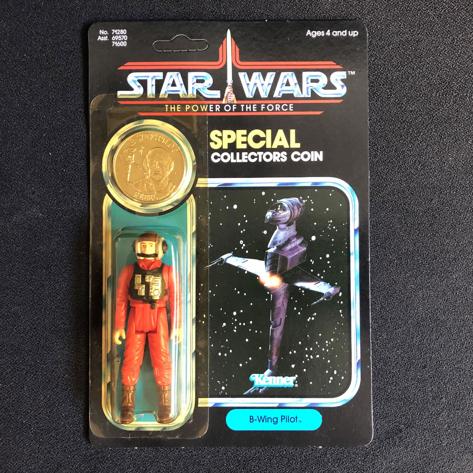 VINATGE ON CARD KENNER STAR WARS POWER OF THE FORCE B (1 of 2)