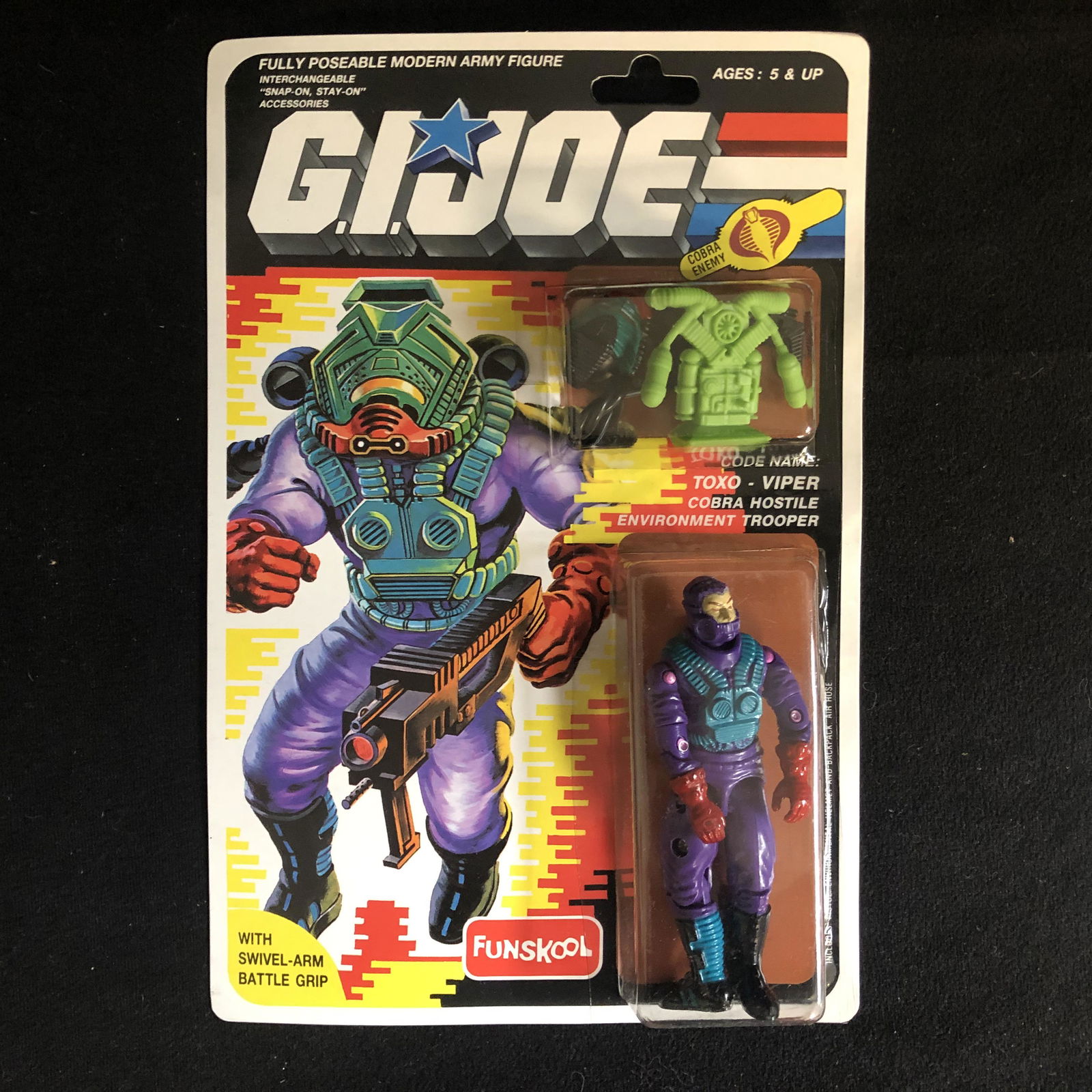 FUNSKOOL G.I.JOE TOXO-VIPER ARMY FIGURE (RUSSIAN CARD) (1 of 2)