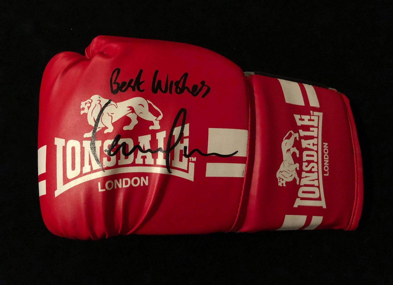 LENNOX LEWIS SIGNED RED LONSDALE LONDON BOXING GLOVE (1 of 2)