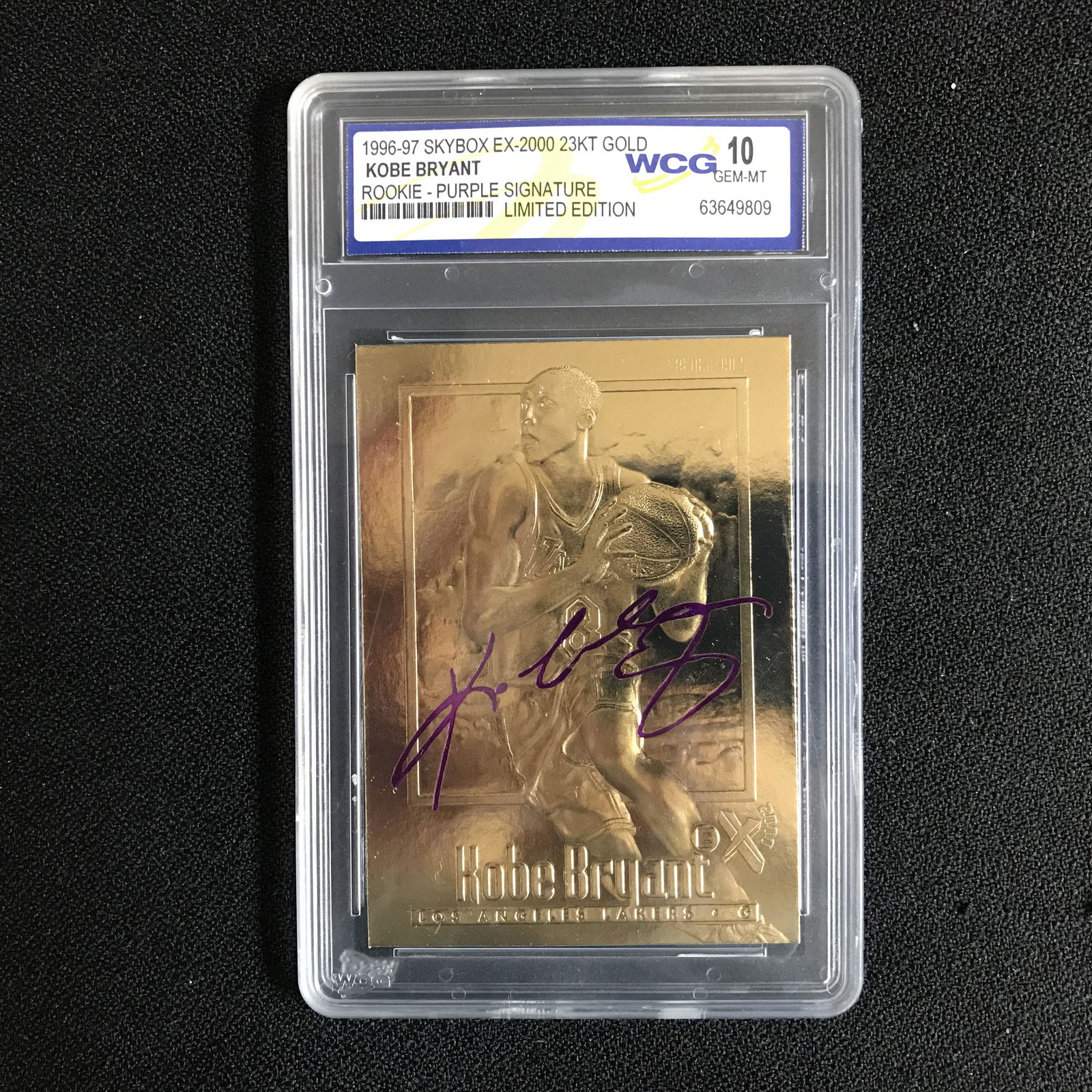 1996-97 SKYBOX EX-2000 23KT GOLD KOBE BRYANT Rookie (1 of 2)