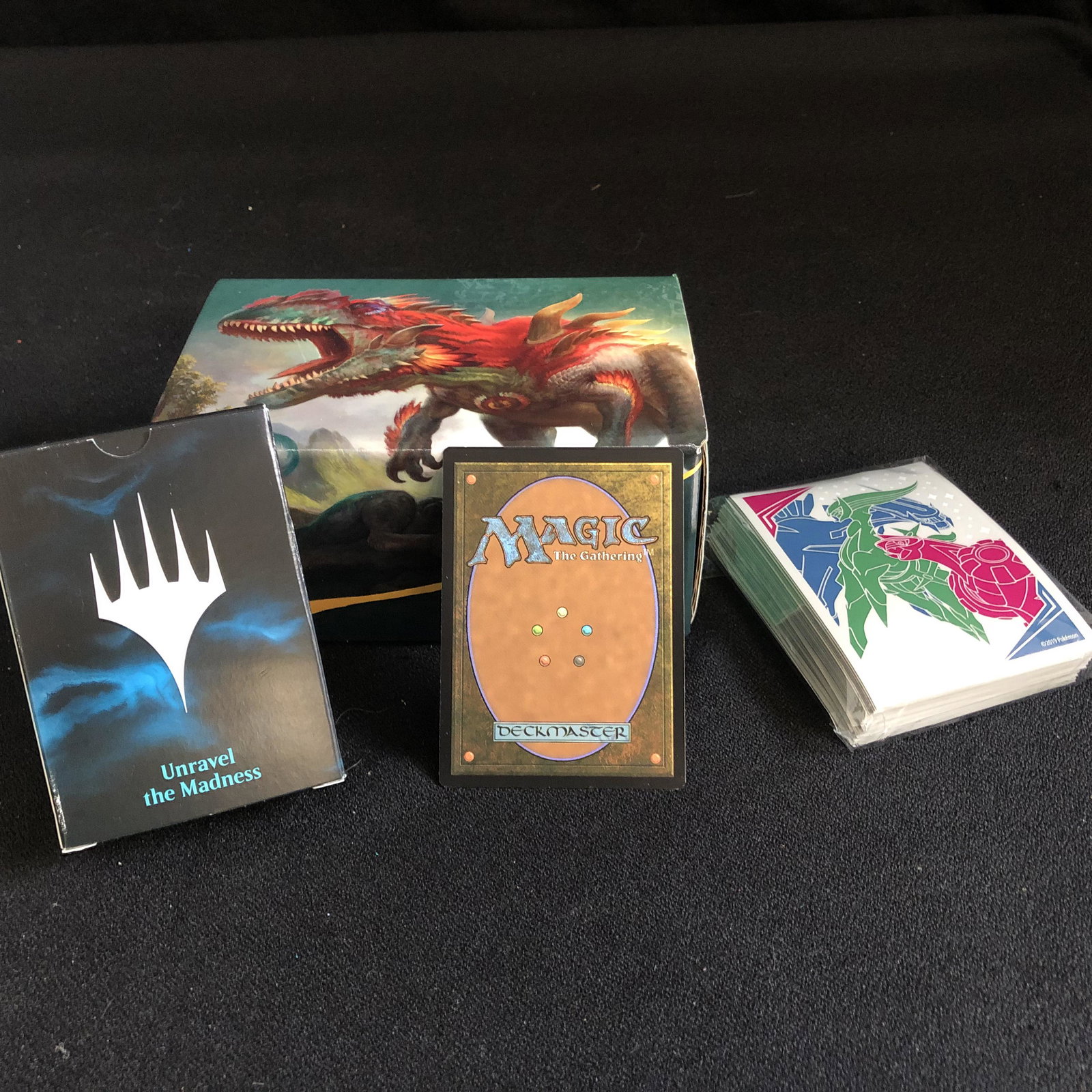 MAGIC THE GATHERING TRADING CARDS: MAGIC THE GATHERING TRADING CARDS