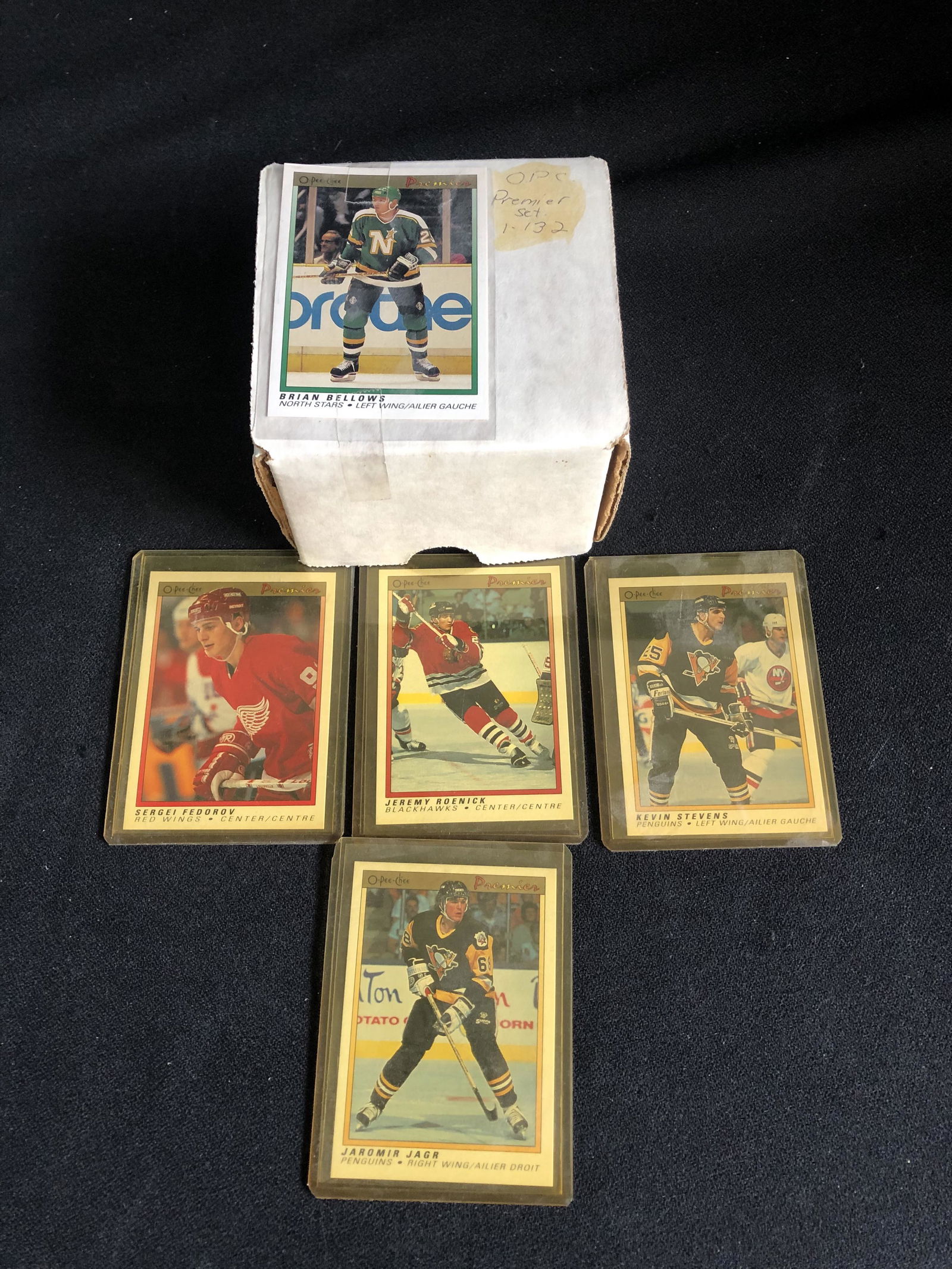 1990 OPC PREMIER HOCKEY CARD SET #1-132 (1 of 2)