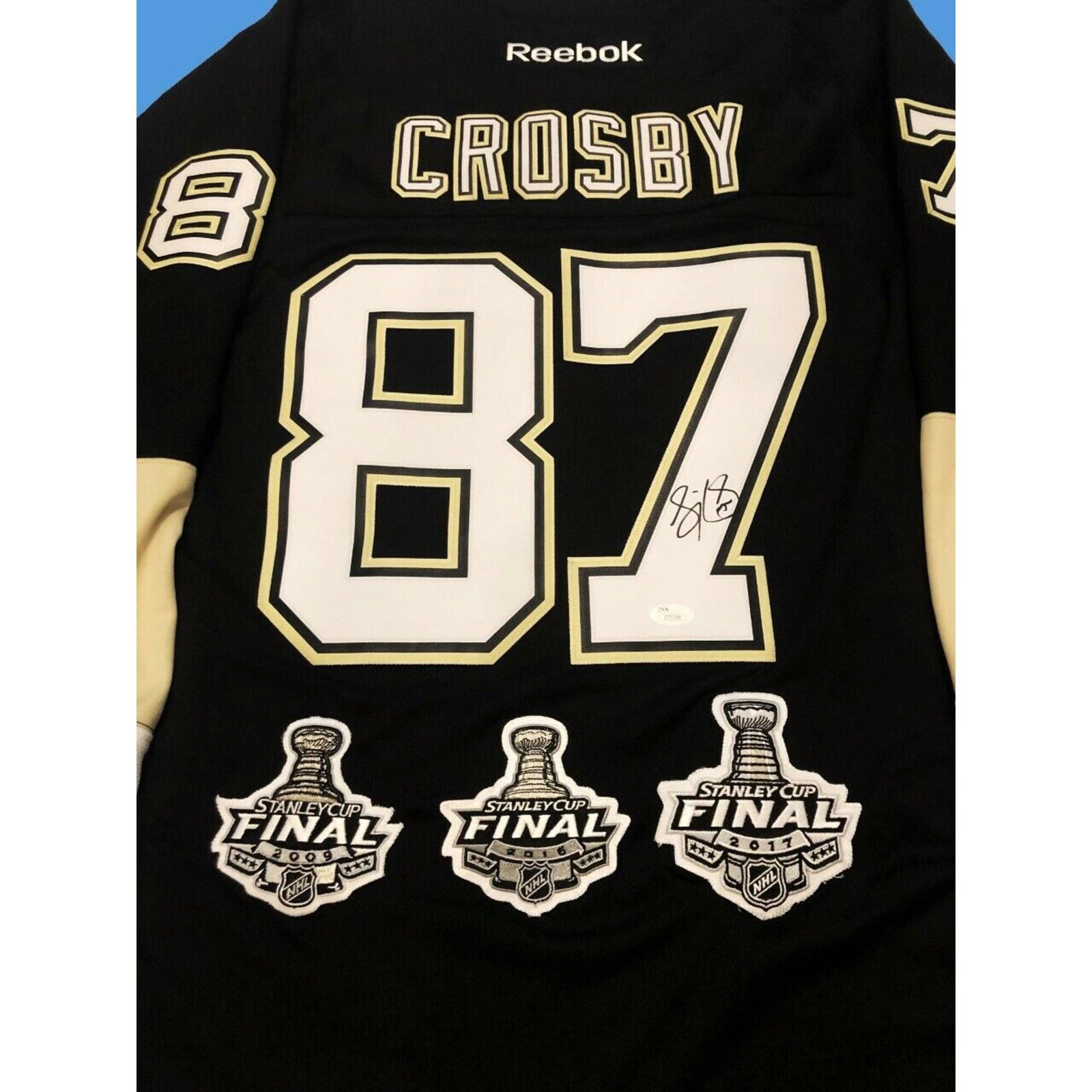 SIDNEY CROSBY SIGNED PENGUINS JERSEY (JSA LOA) (1 of 4)
