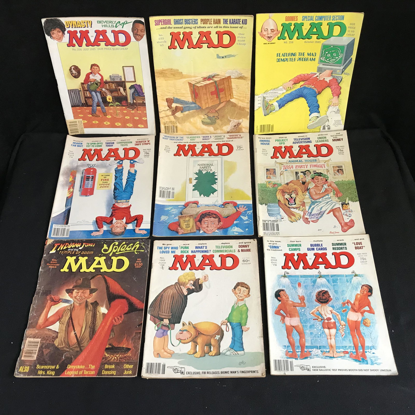 VINTAGE MAD MAGAZINE LOT: VINTAGE MAD MAGAZINE LOT