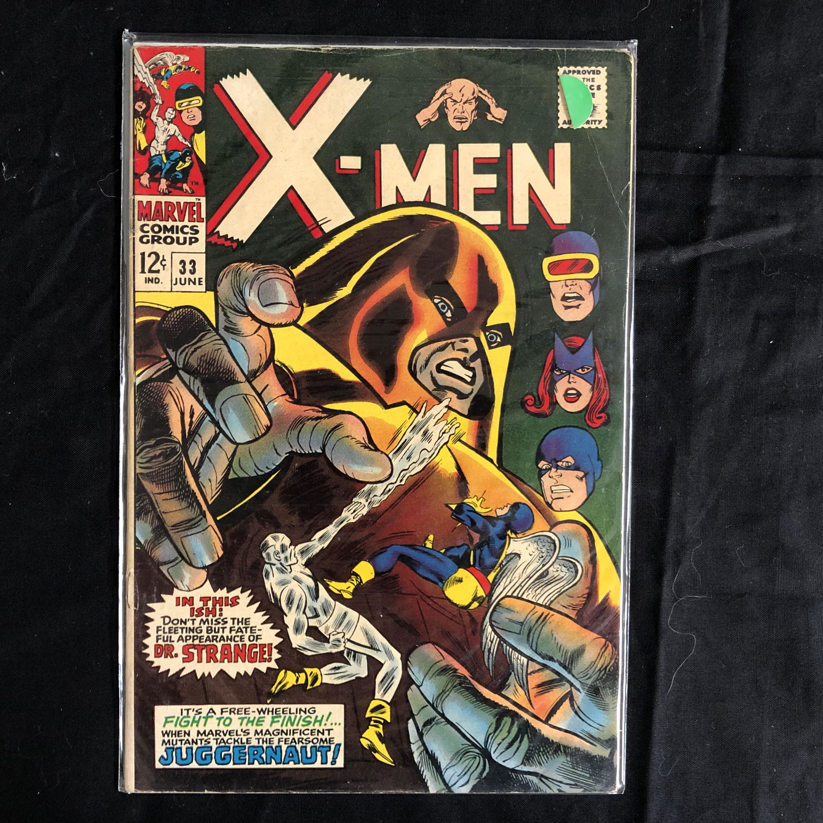 The X-MEN #33 (MARVEL COMICS) (1 of 1)