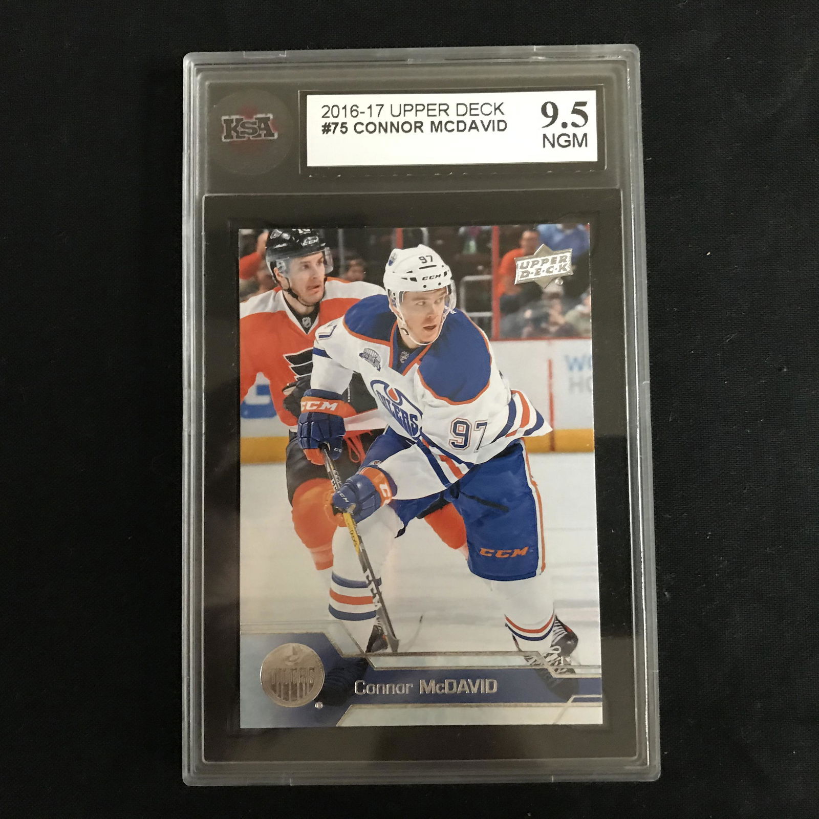 2016-17 UPPER DECK #75 CONNOR McDAVID (9.5 NGM) (1 of 1)