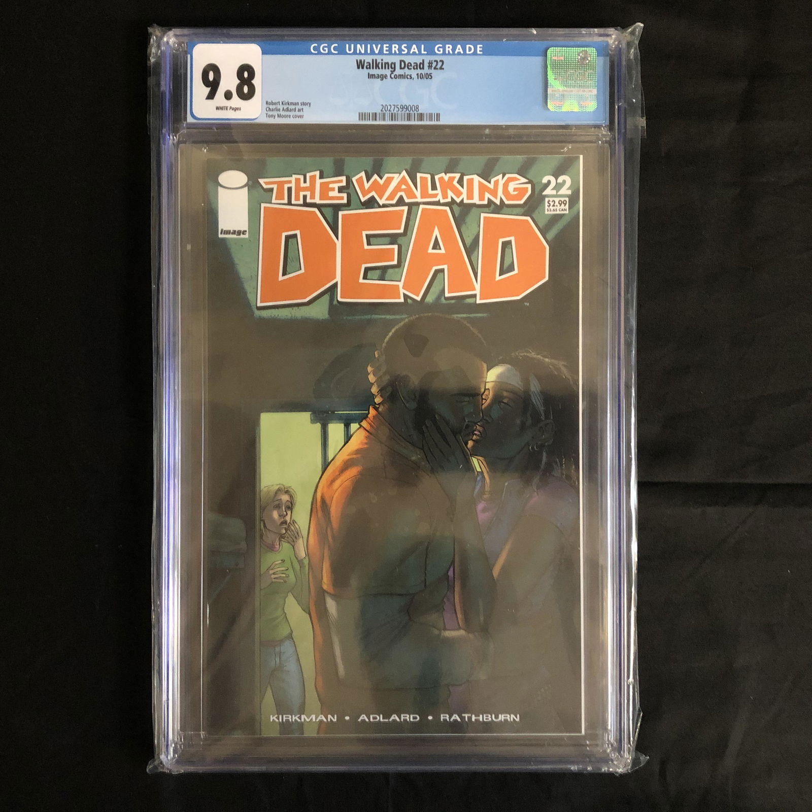 THE WALKING DEAD NO.5 COMIC ( CGC 9.8) (1 of 1)